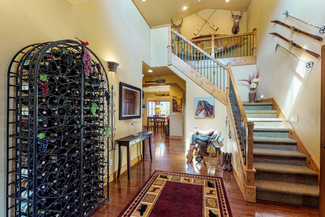 The Vineyards Lodge 奇兰 外观 照片