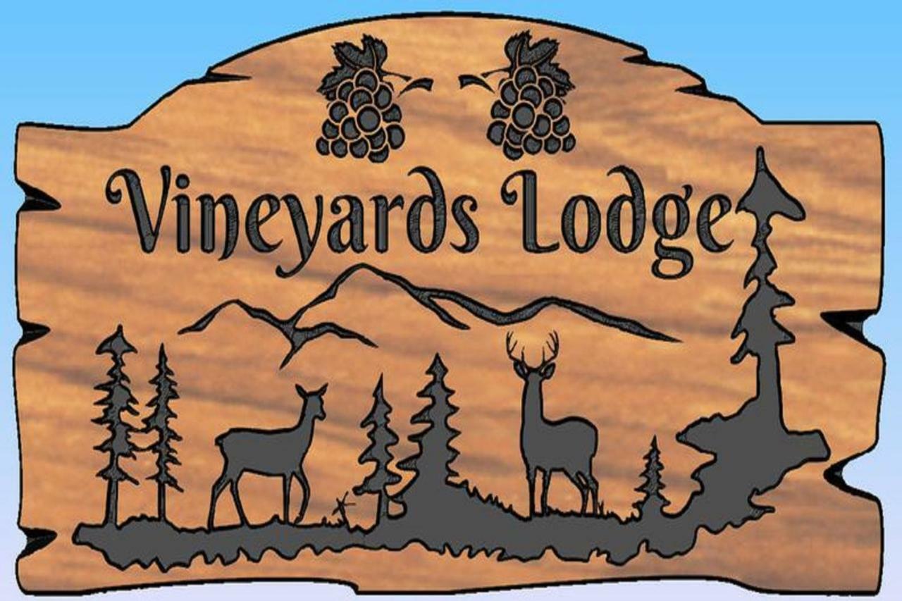 The Vineyards Lodge 奇兰 外观 照片